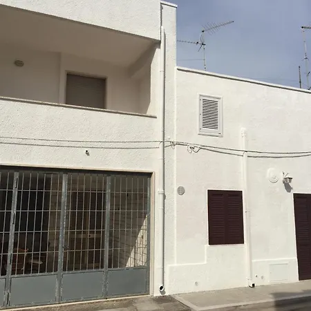 Colori Salentini Sabbia * Sant Isidoro (Apulia)